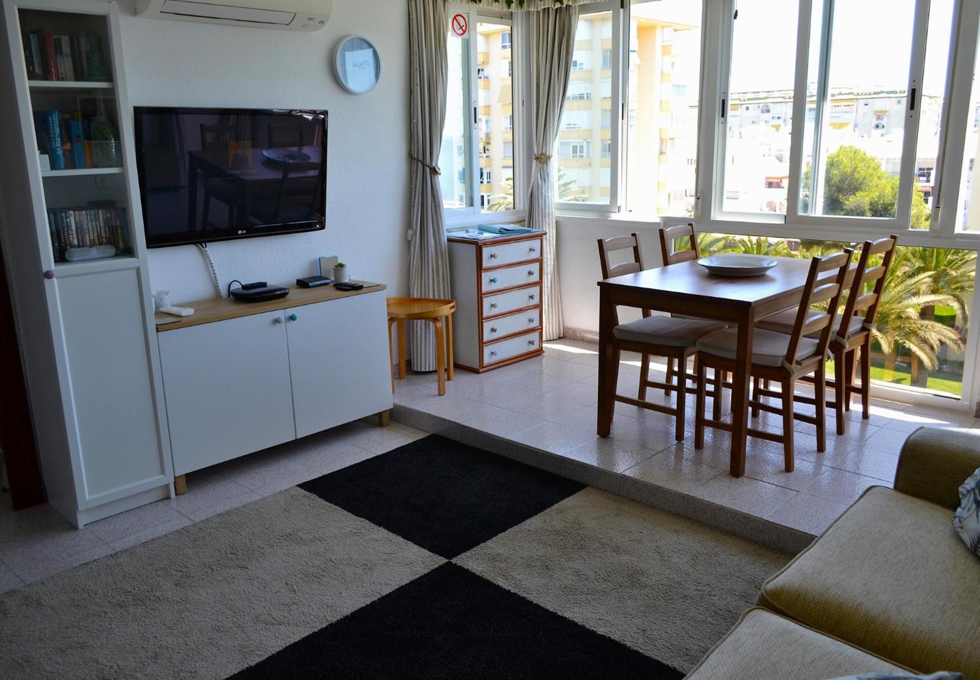 Spacious 1 Bedroom Apartment, Beach Front, Torrox Costa Eksteriør bilde